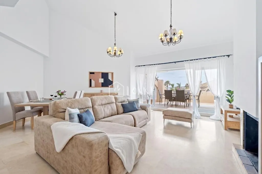 Penthouse Paradise - Sotogrande Apartment